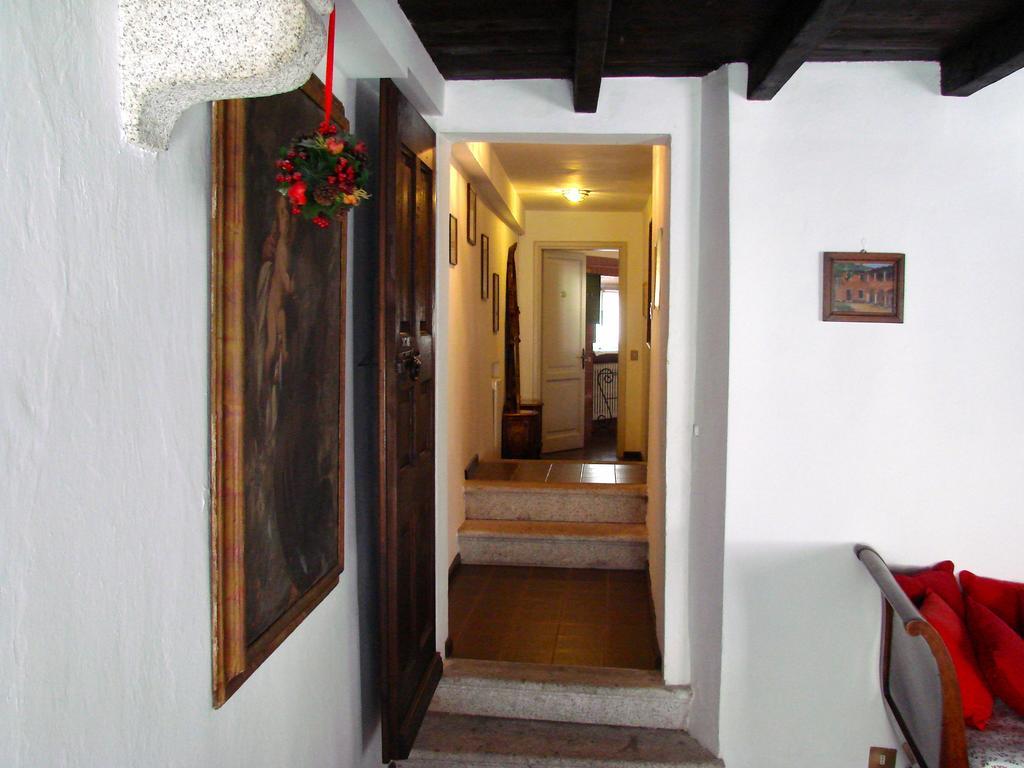 B&B Locanda Tempi Lontani Adults Only Orta San Giulio Habitación foto